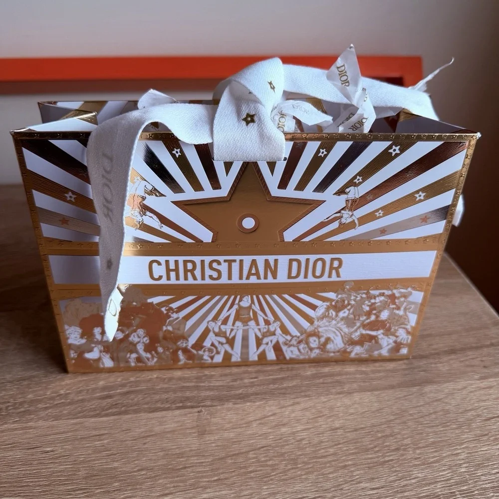 Christian‎ Dior Milan Italy Shopping Bag Gold Star Charm/Ribbon Circus of Dreams